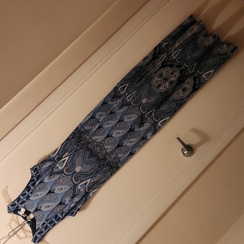 London Times floor length dress